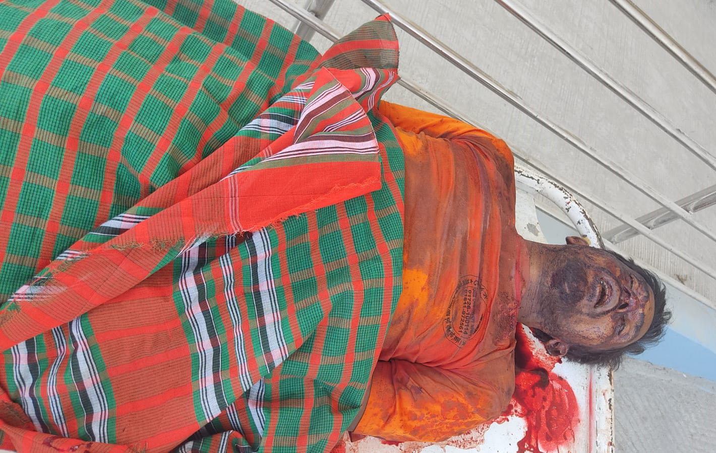 বগুড়ায় সড়ক দুর্ঘটনায় অটো ভ্যান চালক নিহত