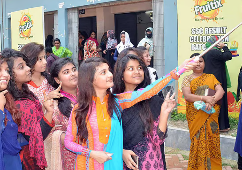 এসএসসি ও সমমানে পাশের হার ৬৮.৪৫