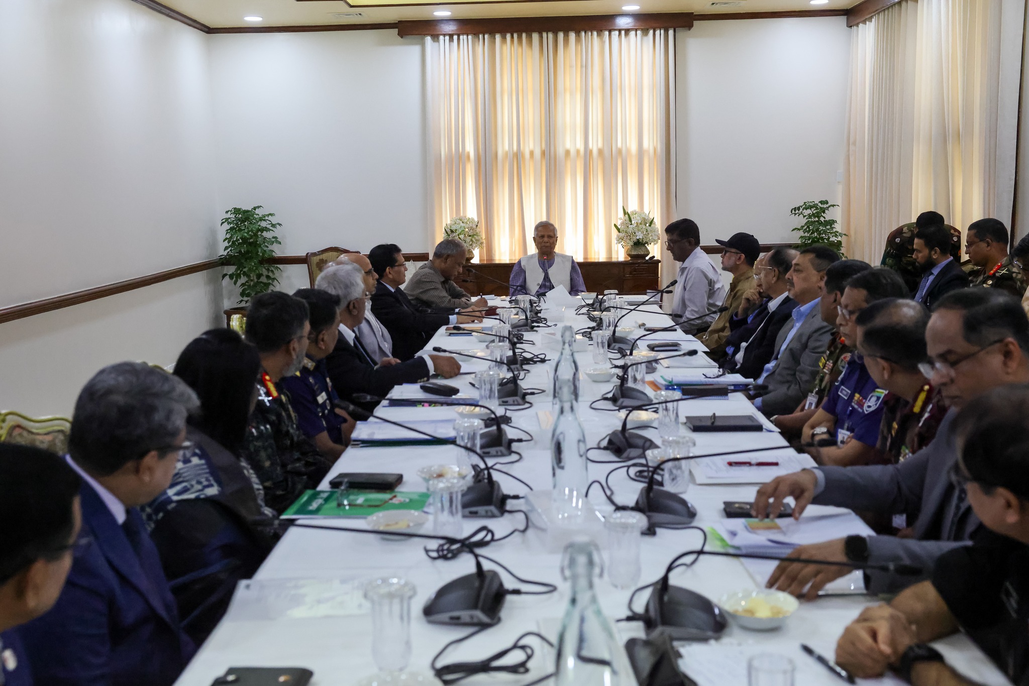 নির্বাচন প্রস্তুতি নিয়ে যমুনায় উচ্চপর্যায়ের বৈঠক