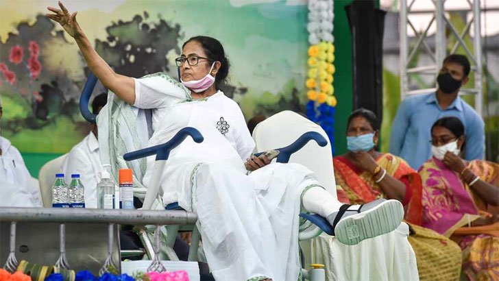 নন্দীগ্রামে মুখ্যমন্ত্রীর দফতর ও ‘ভূমিকন্যার বাড়ি’ বানাবেন মমতা