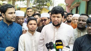 গণতান্ত্রিক ব্যবস্থা সুরক্ষায় সরকার বলিষ্ঠ ভূমিকা রাখবে: মাহফুজ আলম