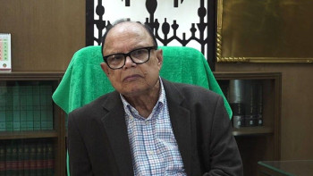 ১৫ টাকা কেজি দরে চাল পাবে ৫৫ লাখ পরিবার: খাদ্য উপদেষ্টা