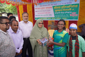 বগুড়ায় মাসব্যাপী সাঁতার প্রশিক্ষণ উদ্বোধন