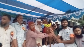 বগুড়া সদরের বোর্ডের বাজার ক্রীড়া সংঘের উদ্যোগে ফুটবল টুর্নামেন্ট অনুষ্ঠিত