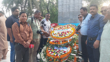 মহান স্বাধীনতা দিবসে মুক্তির ফুলবাড়ীতে সাংবাদিক ইউনিয়ন বগুড়ার শ্রদ্ধা নিবেদন